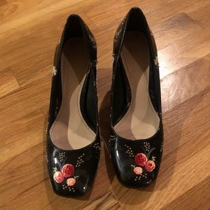 ZARA Flower & Bead Pumps